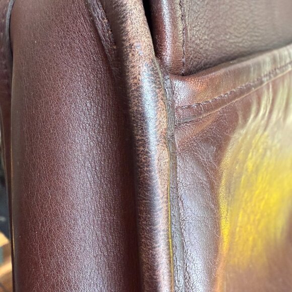 Vintage Mahogany Rambler's Legacy - Picture 5 of 15